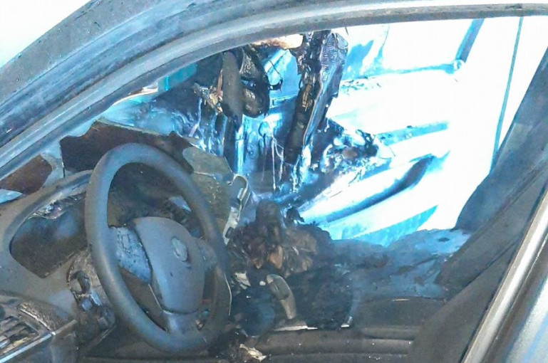 Հրդեհ՝ ավտոտեխսպասարկման կետում. Գյումրիում այրվել է «BMW» մակնիշի ավտոմեքենա